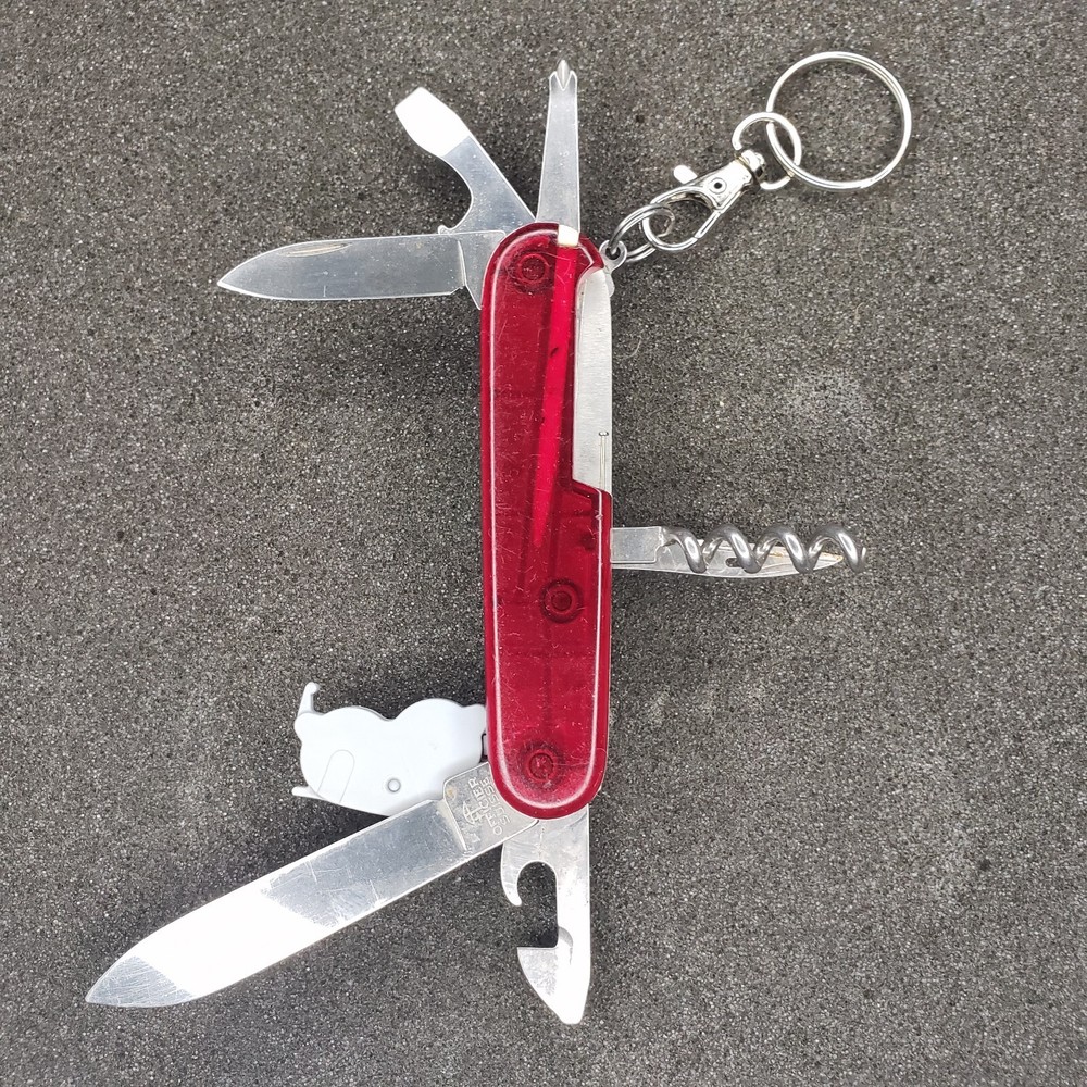 Victorinox Swiss Army Ruby Spartan Lite