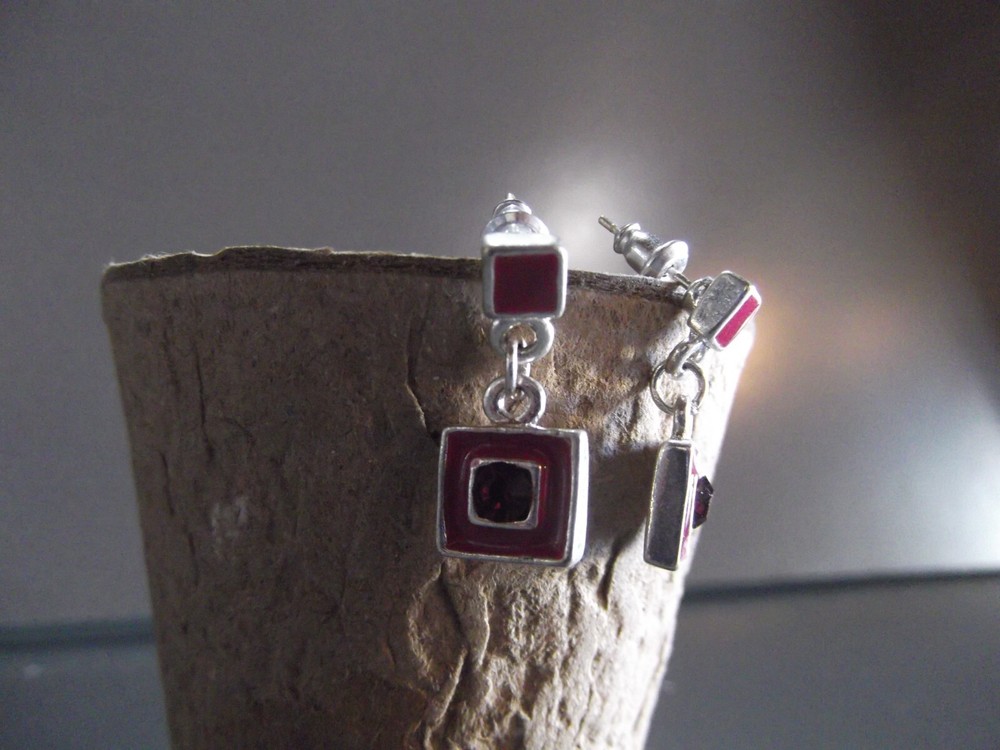 1 Pair Old 1"in Pink Square Studs