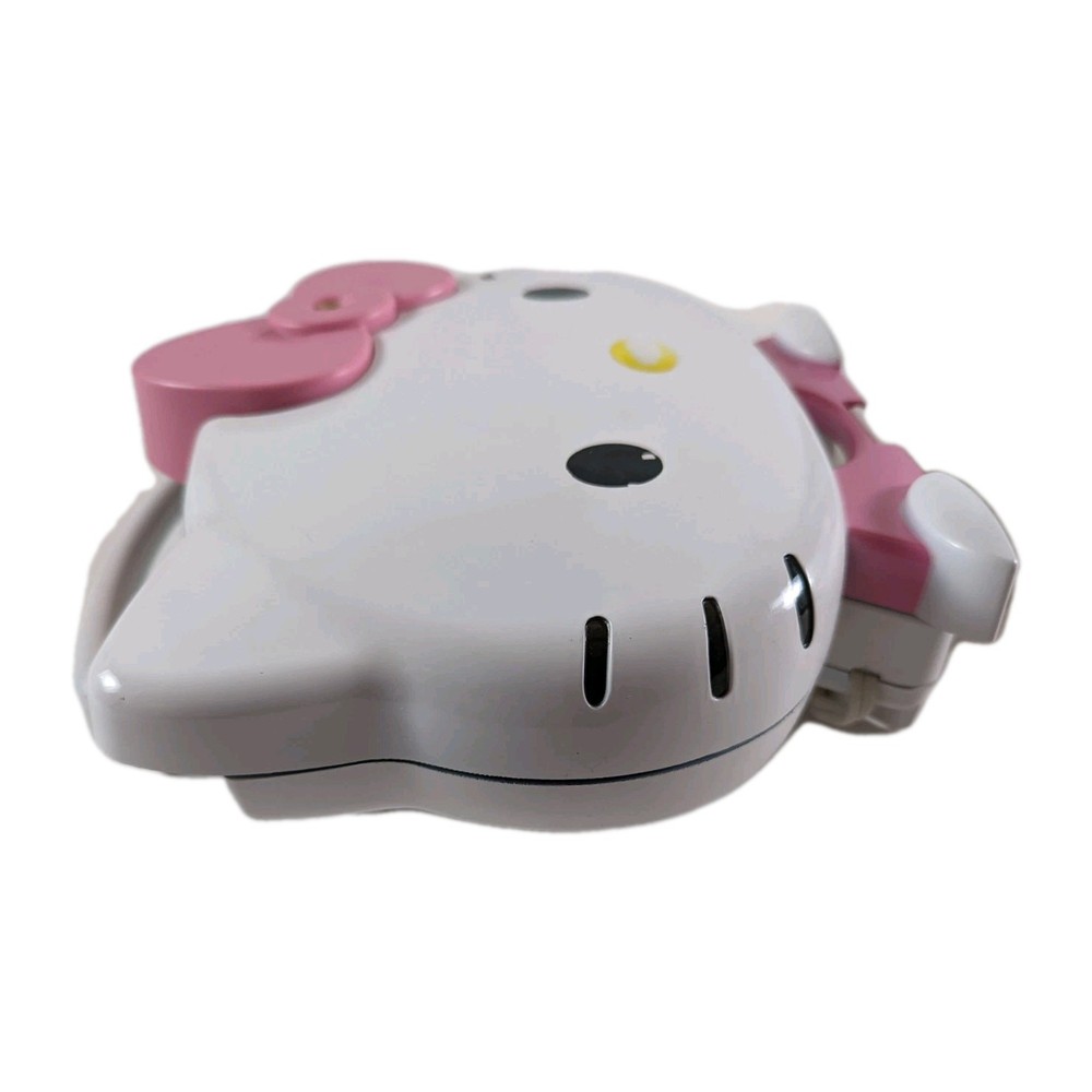 Hello Kitty Sanrio Cupcake Muffin Maker Clean Tested Pink Bakeware Kitchen Oven