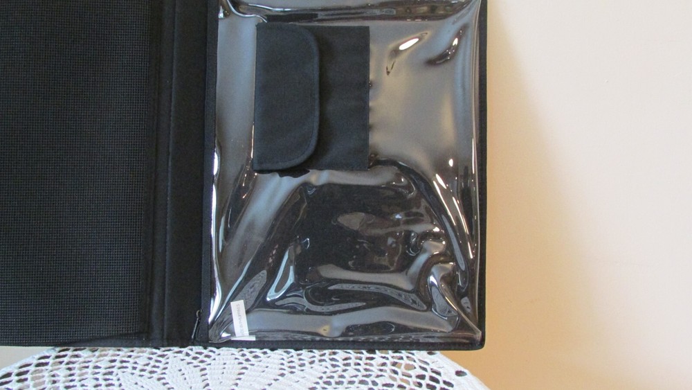 Loran (Needlework) Project Carrying Case Black with 3 inner sections