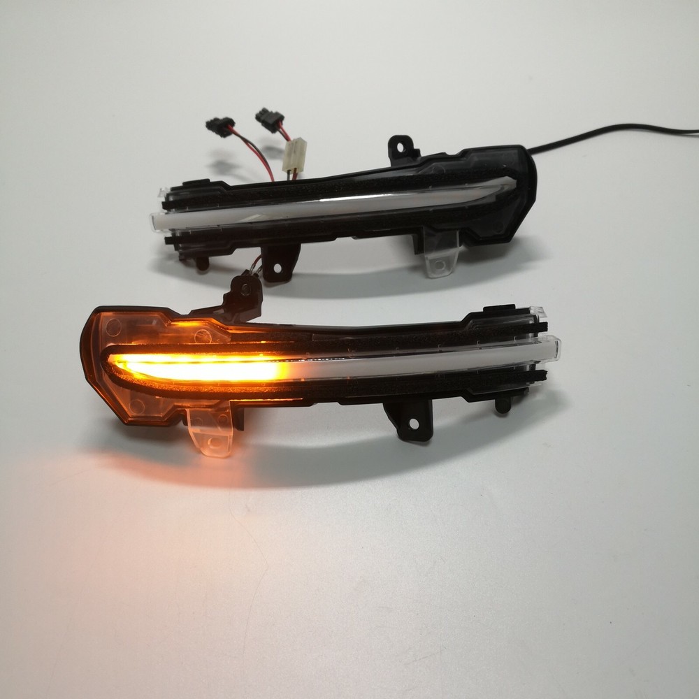 Dynamic LED Side Mirror Light Indicator For Nissan Note E12 Kicks P15 2016-2018