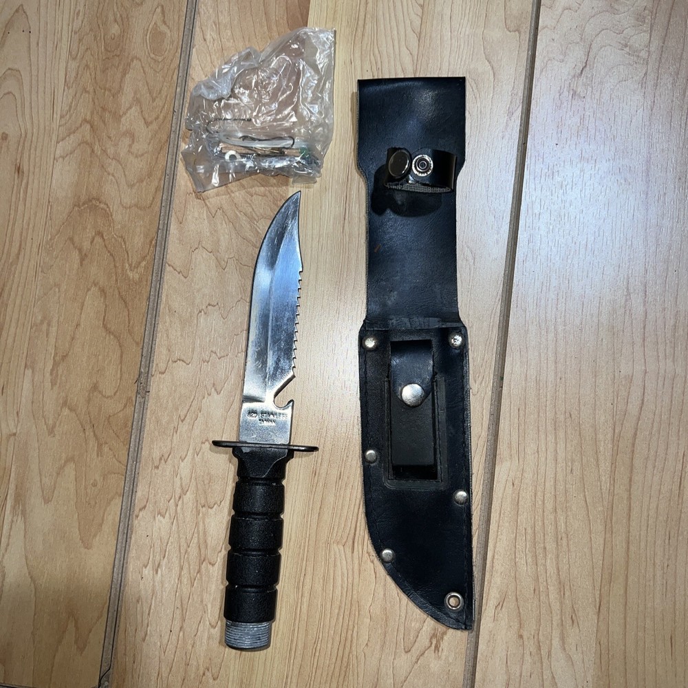 survival knife sheath Storage For Matches Hooks Wire. Missing Compass Cap & Shrp