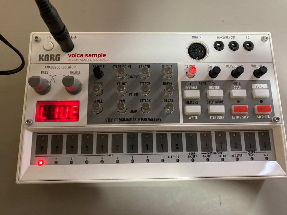 Korg Volca Sample Digital Sample Sequencer Tested Working