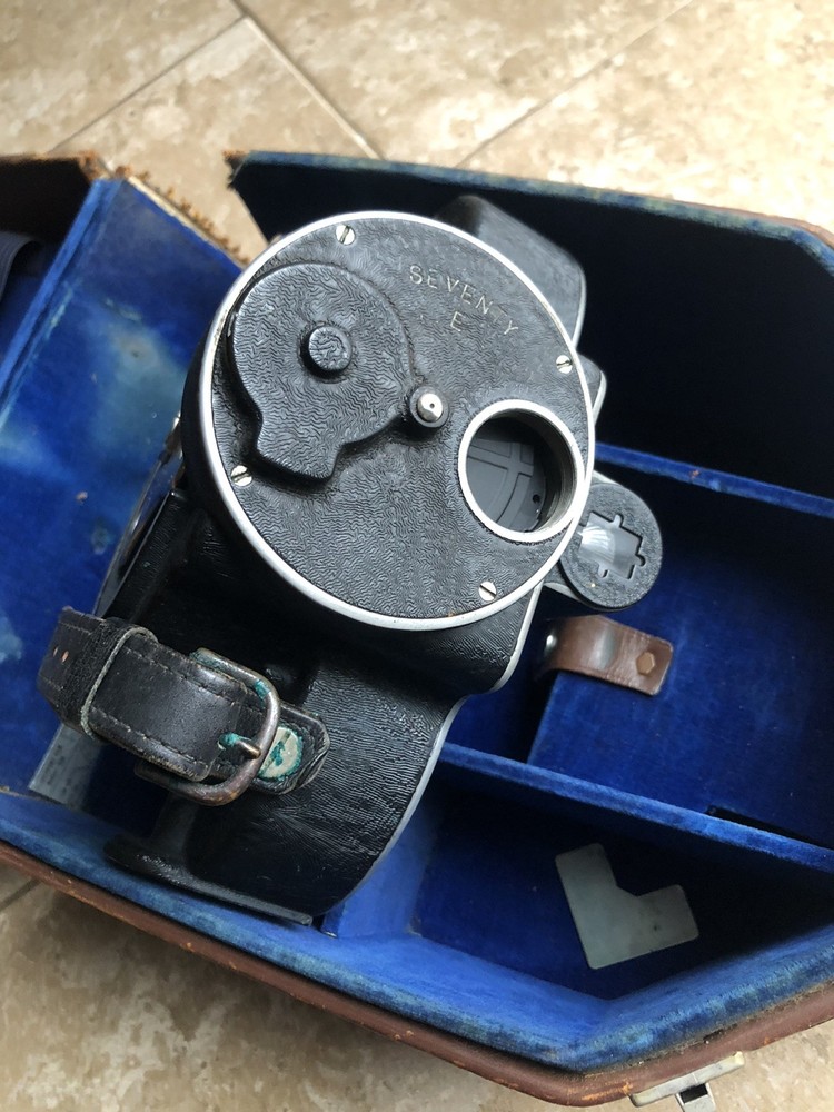 Bell And Howell 70 E Camera Body