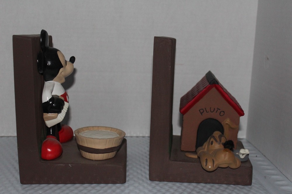 Mickey Mouse Vintage Ceramic Bookends calling Pluto for Bathing Day Pair EUC