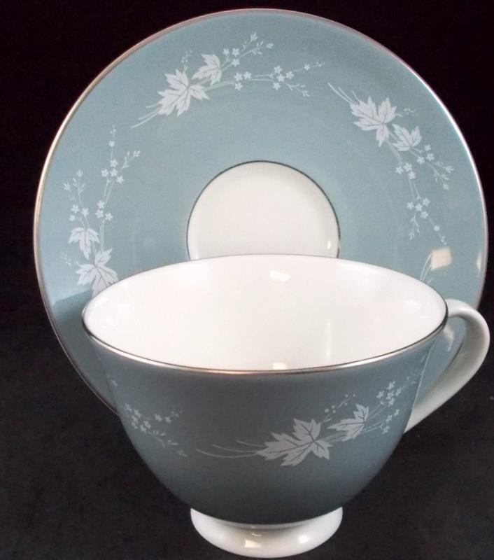 Royal Doulton Reflection 5 Piece Place Setting TC1008