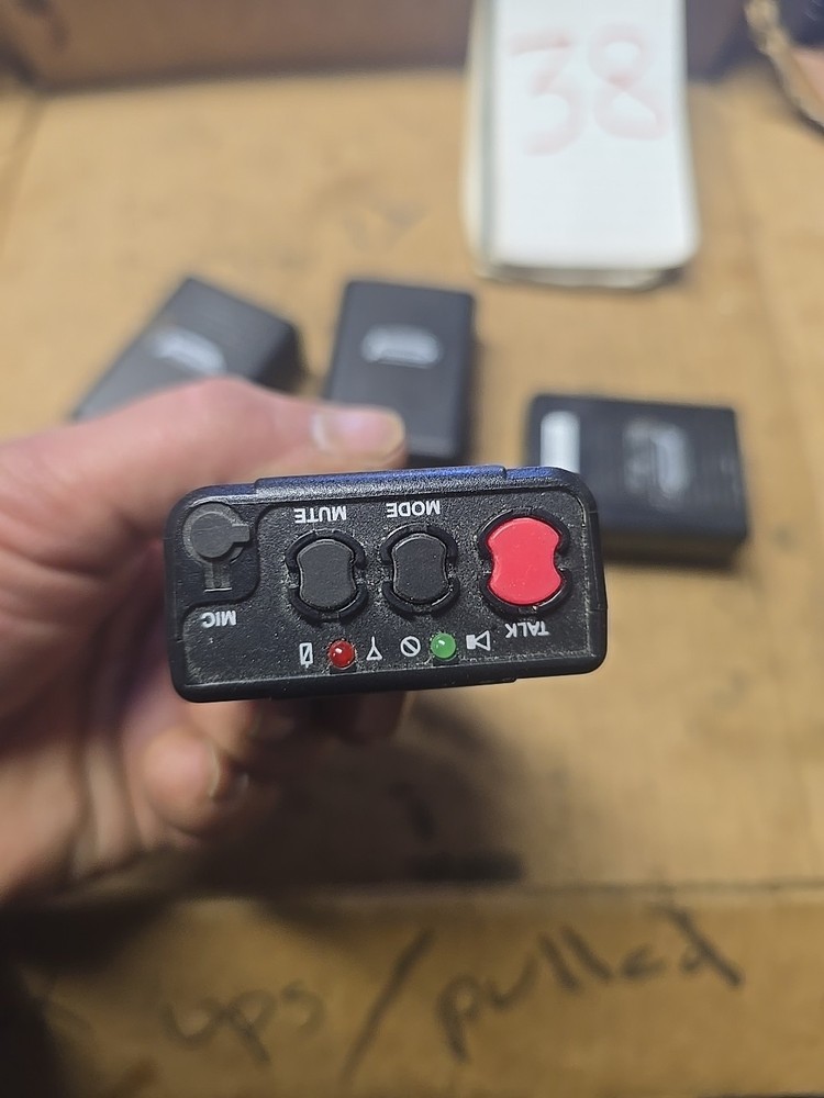 (5) PANASONIC CCR24PNA Wireless Transmitter Unit