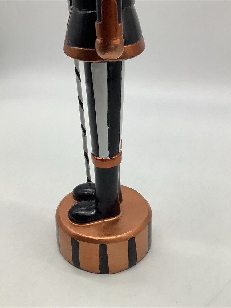 19” Pumpkinhead LIGHTED Halloween Nutcracker