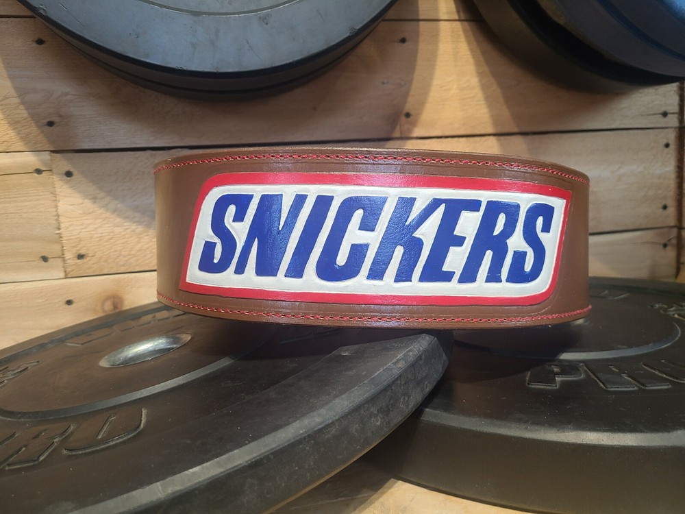Snickers 10 mm powerlifting belt size medium