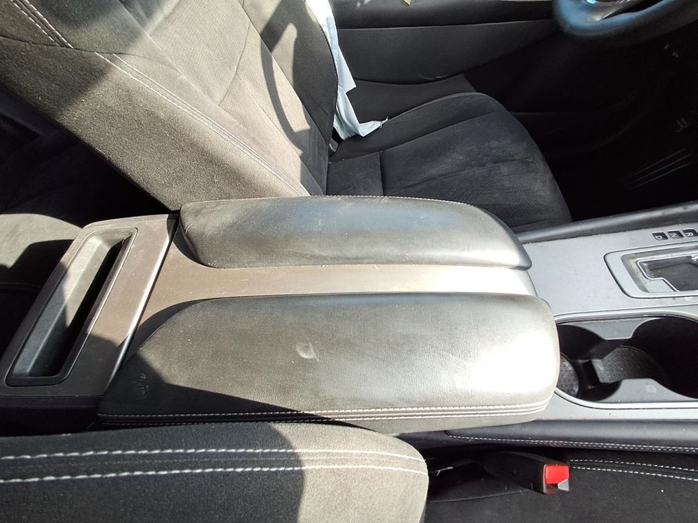 Fuse Box Engine Fits 15-24 MURANO 2700575