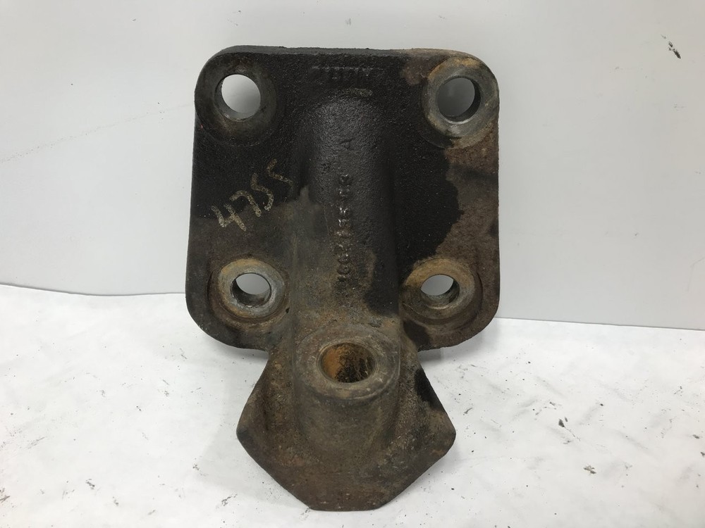Cummins ISX Engine Mount - Used | P/N 1664755C3