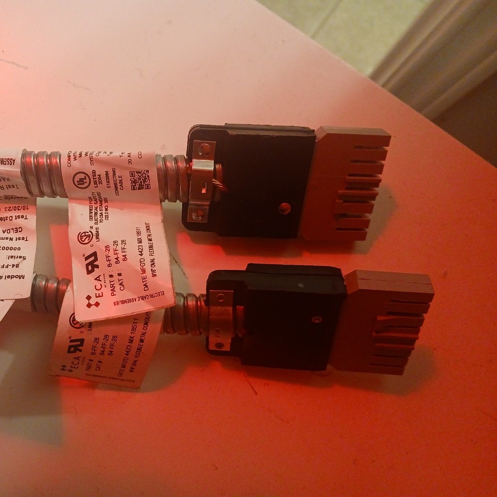 ECA Interion 84 ff-76” Pass Through Cable / Jumper For Non Powered 76” Panel