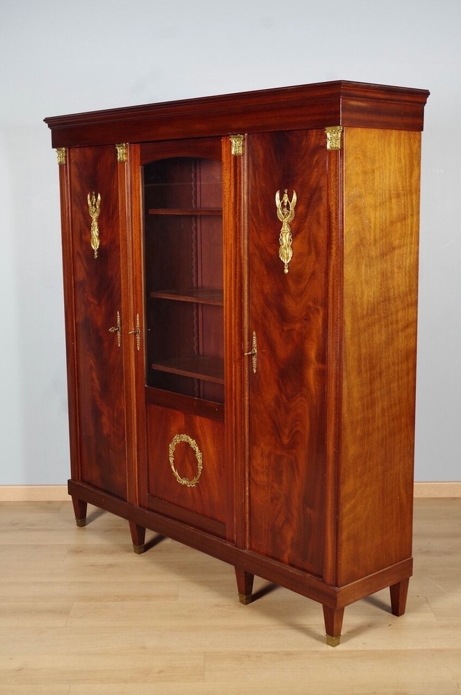 Empire style library, Return from Egypt