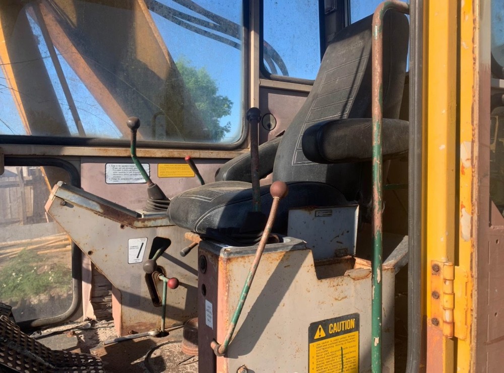 490 john deere excavator