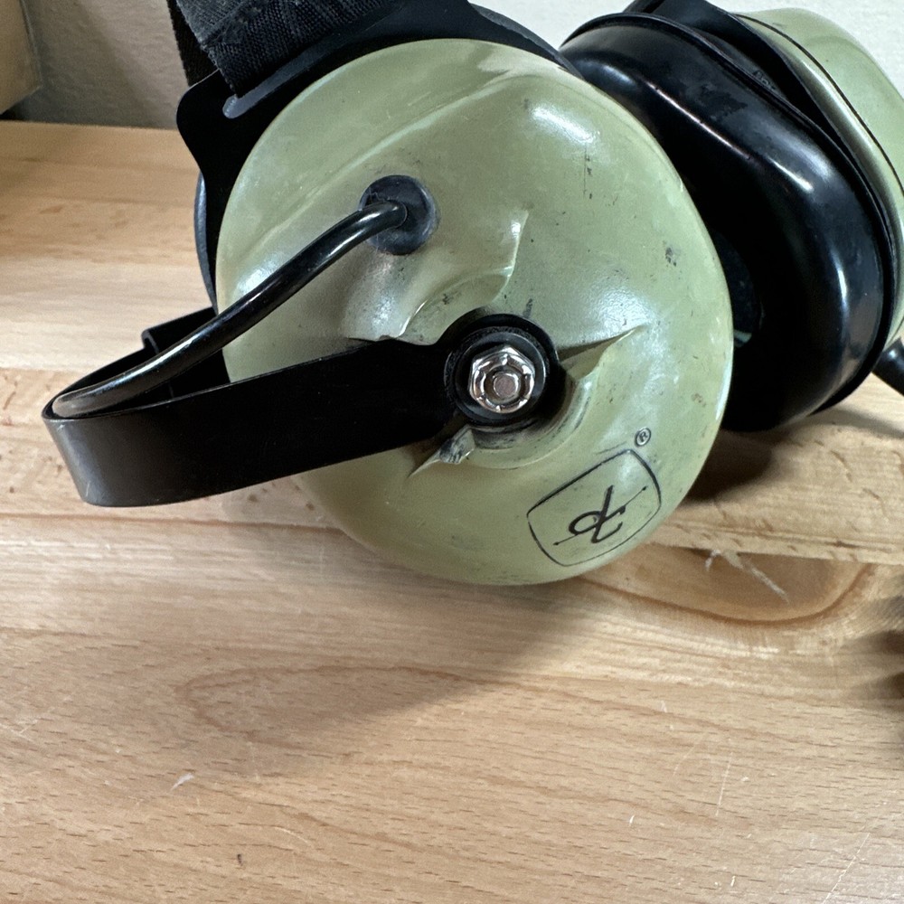David Clark Aviation Headset Model H6240-51 Untested