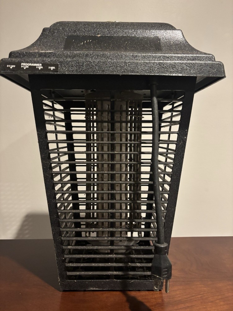 Sears Best Programmable Bugwacker Insect Killer Model 7114083 80 Watts ~ Working