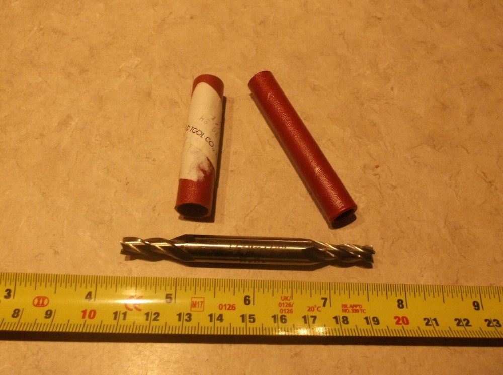 F & D TOOL CO. 1/4" DIA ENDMILL 4F DE HSS