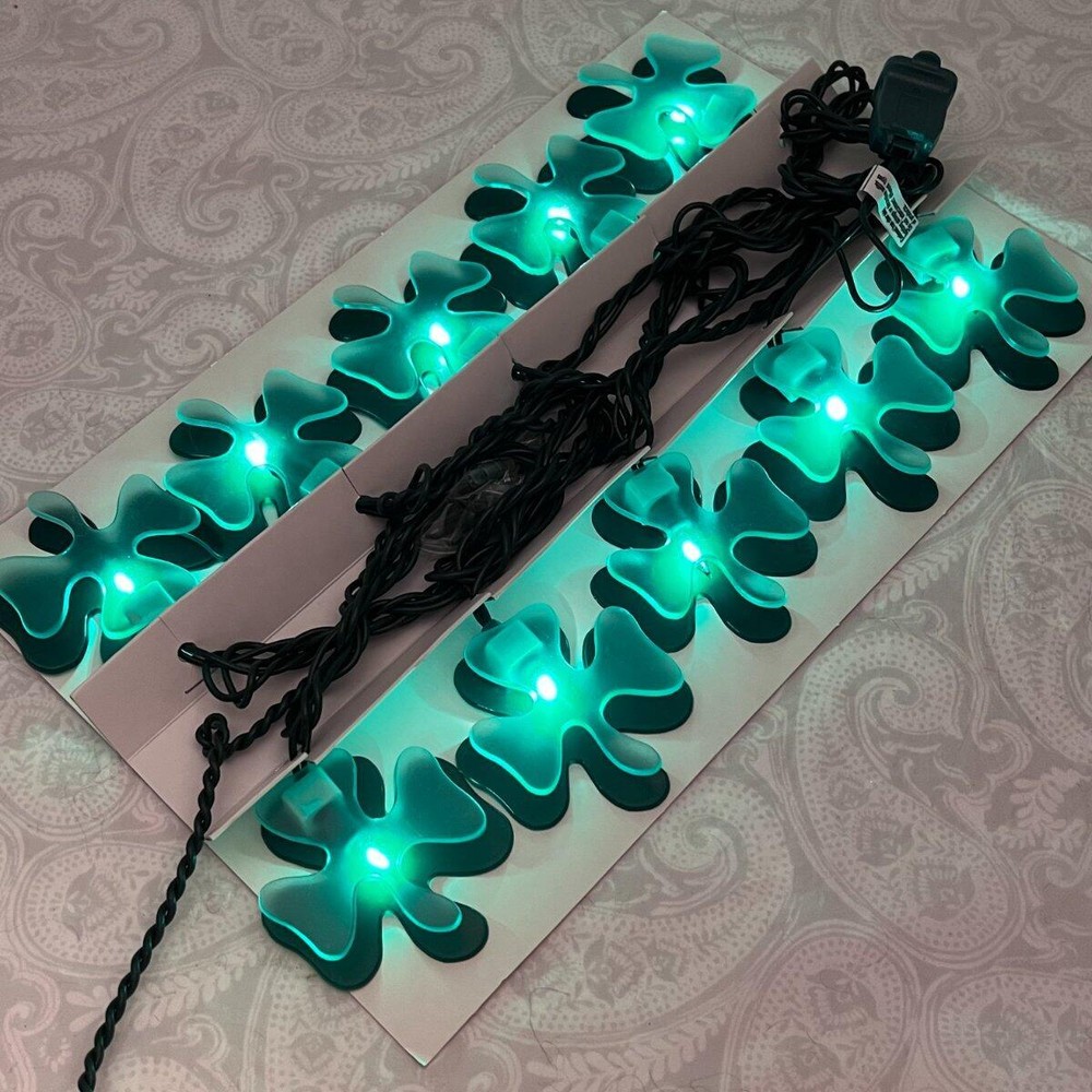Rare Vtg Novelty St. Patricks 10 Two Dimensional Shamrock Plastic Light String