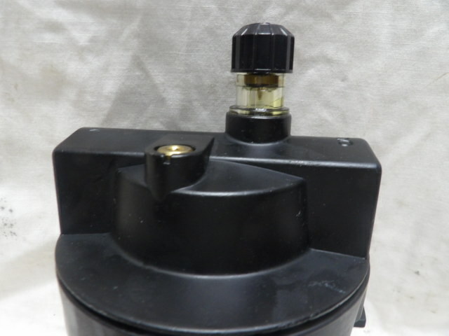 Coilhose Pneumatics 1" NPT Lubricator
