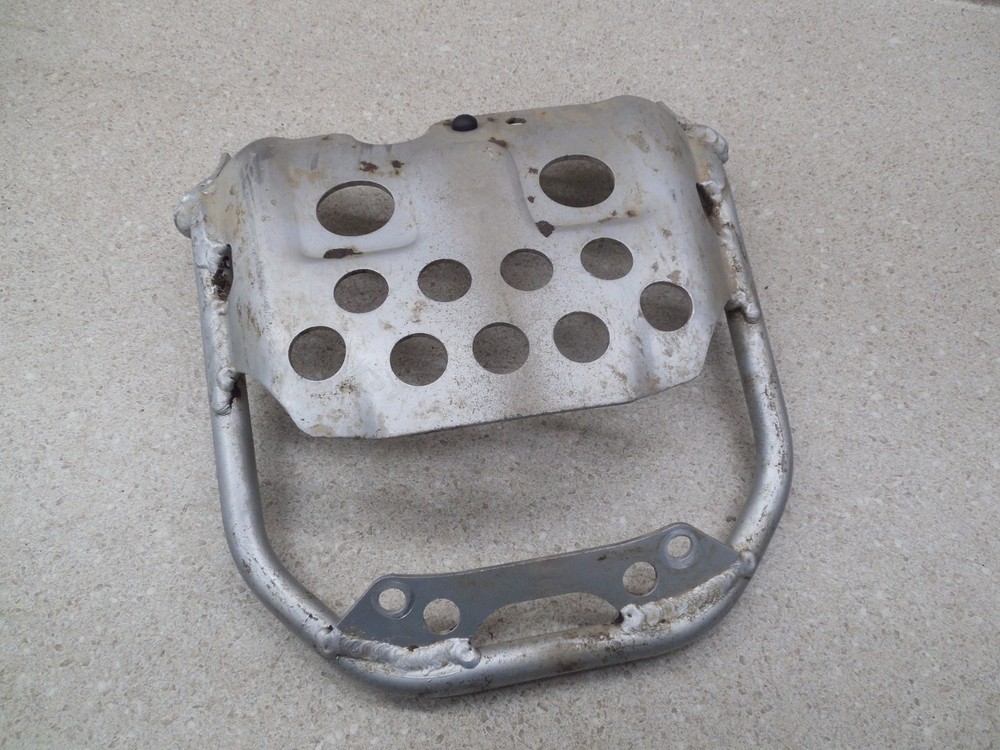 1990 Suzuki DR250S  LOWER FRAME SKID PLATE ENGINE GUARD