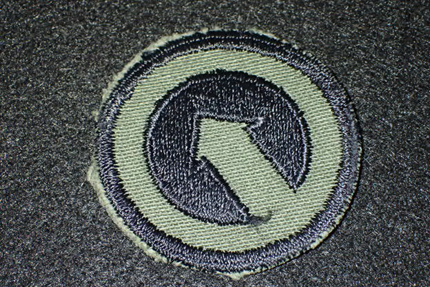 Vietnam War US Army 1st Logistical Command Shoulder Patch Subdued Theater Made