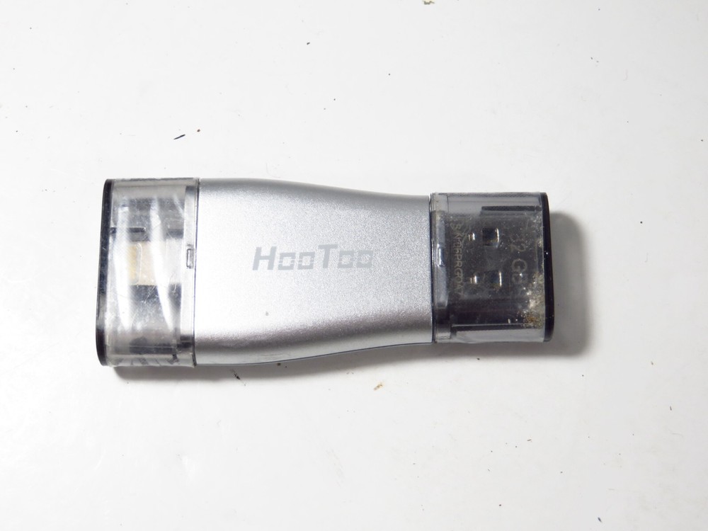 HooToo iPhone Flash Drive USB Flash Drive Memory 32GB, HT-IM001
