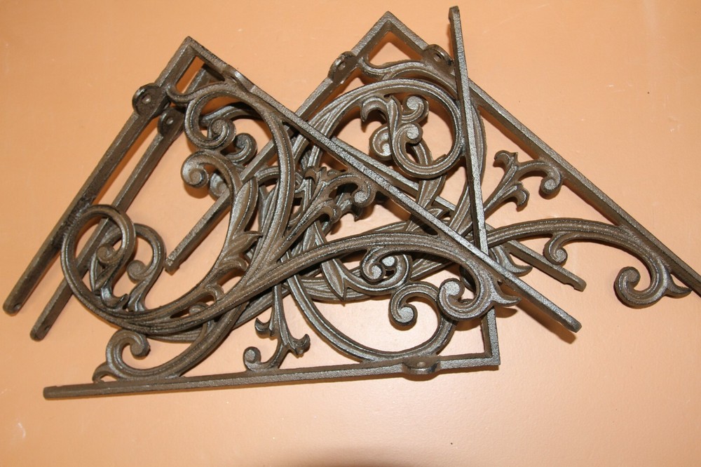 Large Scrollwork Design Mailbox Post Corbel Solid Cast Iron, 16 inch, B-85