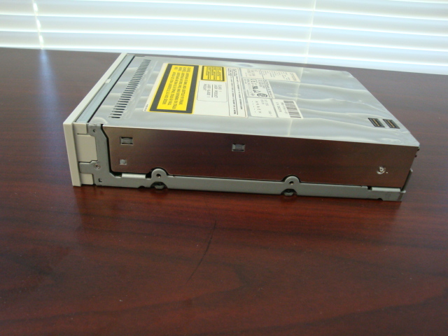 HP C1113H 2.6Gb MO Drive