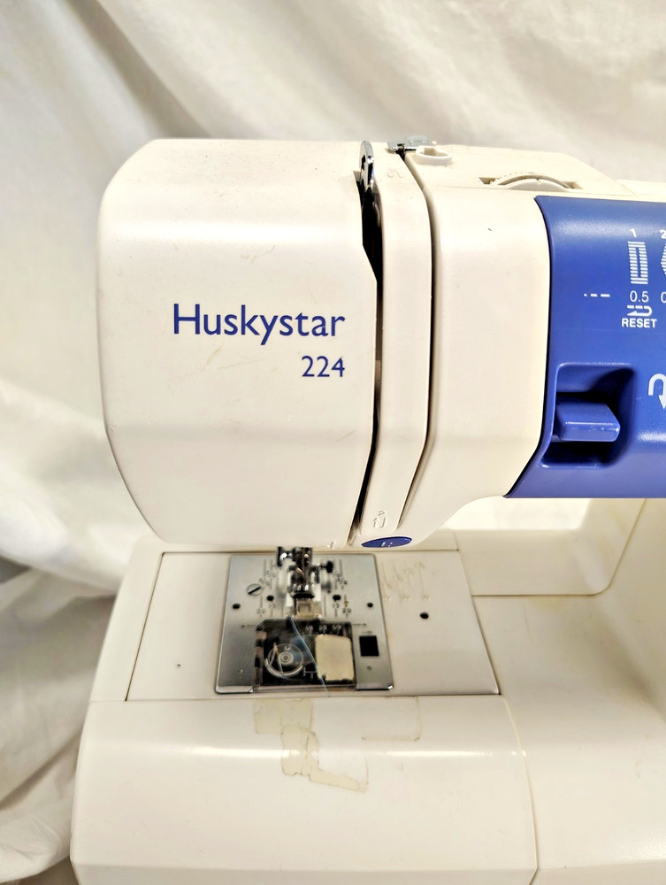 Husky Star sewing machine, #224, no power cord, untested