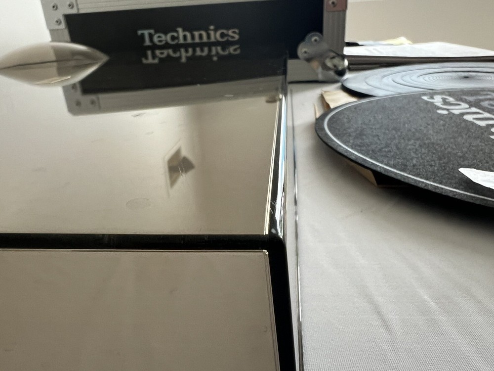 TECHNICS SL-1200 LTD Limited Gold Edition (open box)