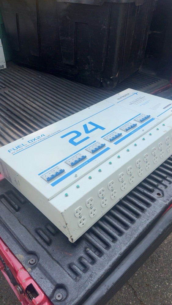 Autopilot Fuel DX24 120/240v 24 Light Controller USED