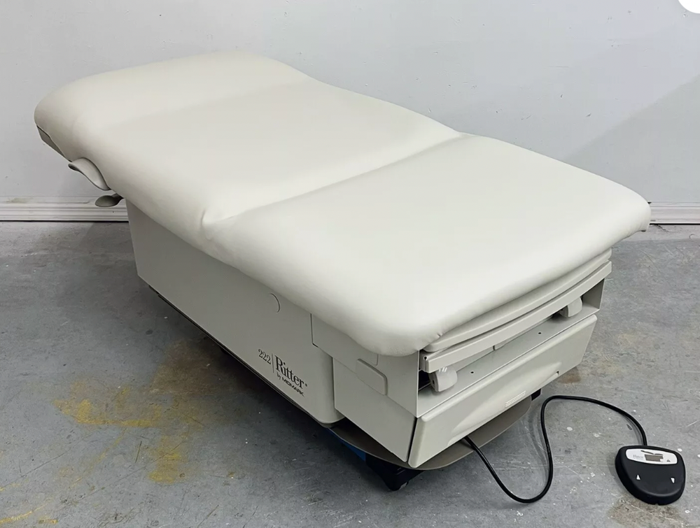Ritter 223 power exam table