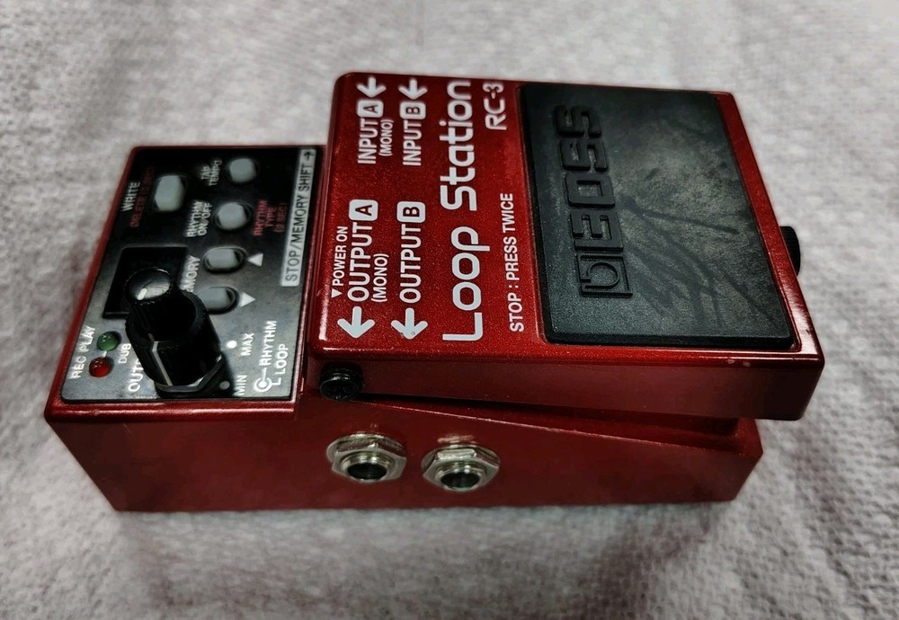 BOSS RC-3 LOOPER EFFECTS PEDAL