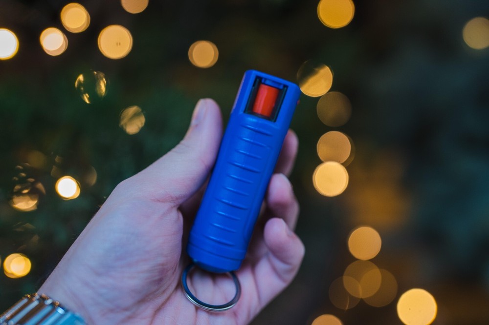 Self Defense Compact Blue Pepper Spray Keychain Mace Maximum Strength 1/2 OZ