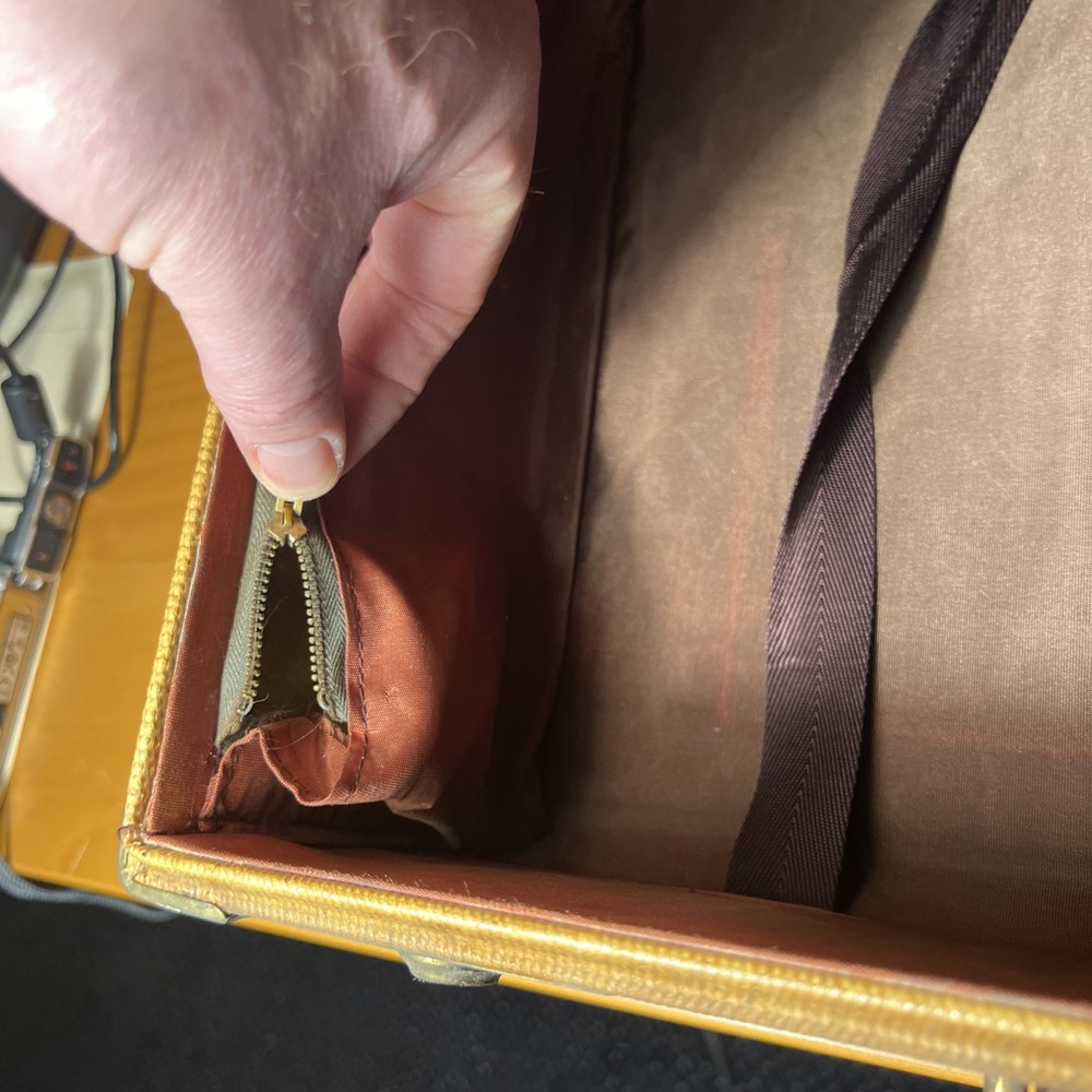 Antique US Trunk Company Suitcase