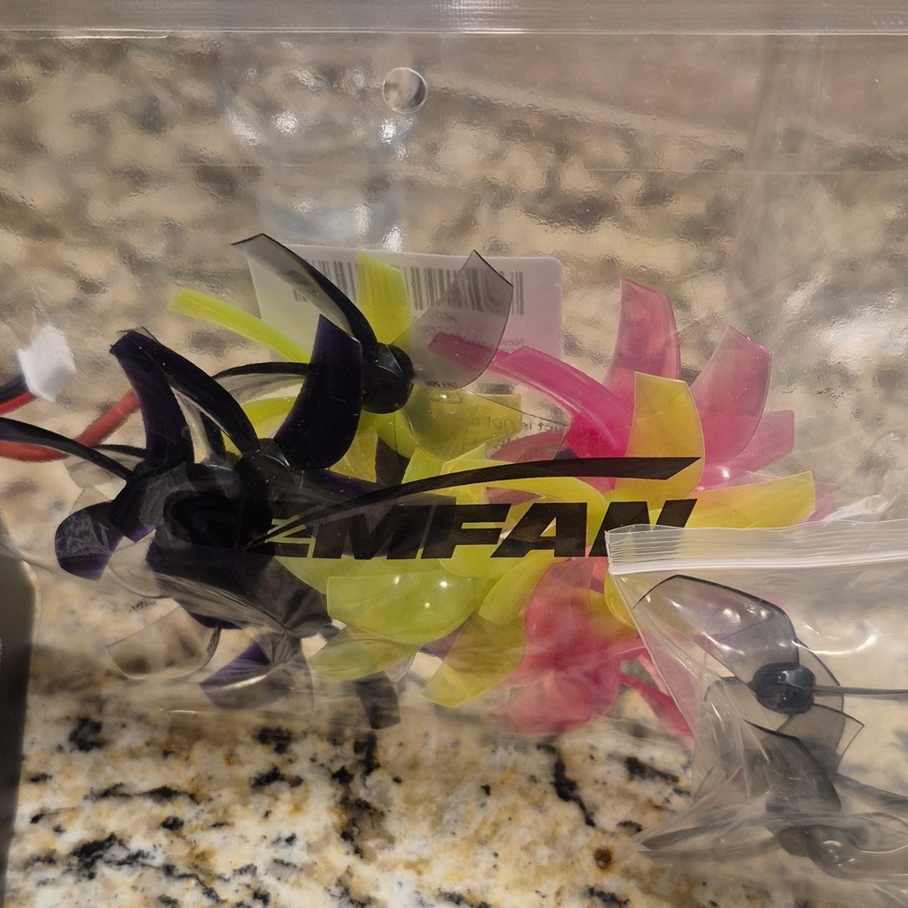 SpeedyBee FLEX25 HD. ELRS