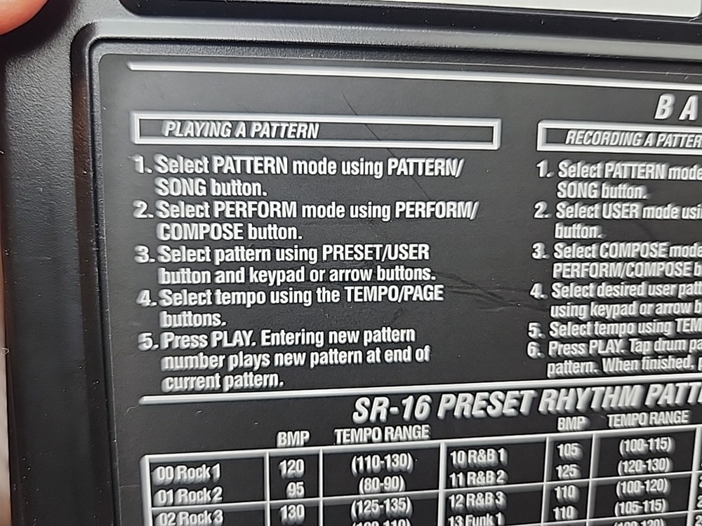 Alesis SR-16 24-Bit Stereo Drum Machine With Power Supply