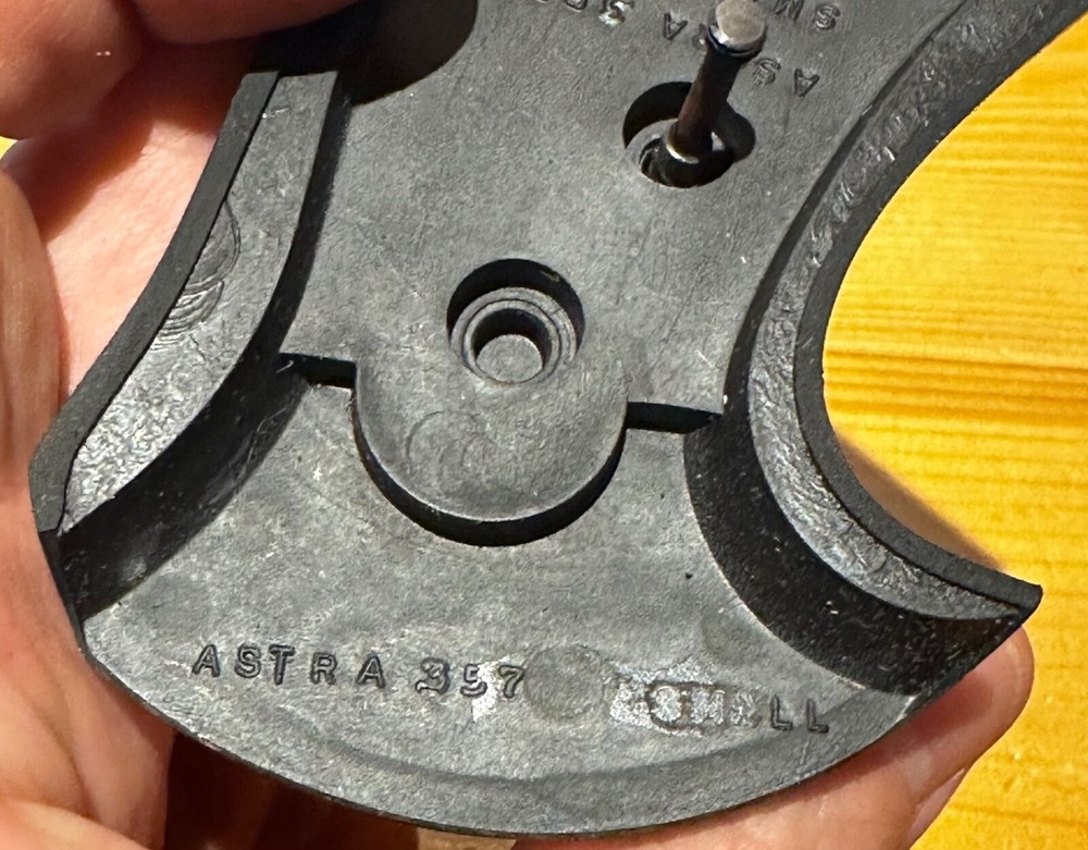 ATR-S Pachmayr Grips