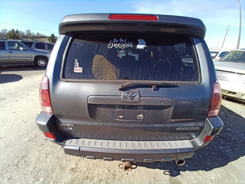 2005 4 RUNNER Jack and Spare Tire tools. 12804495