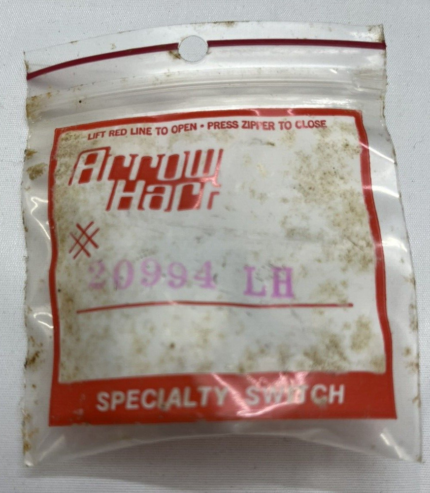ARROW HART SPECIALTY SWITCH - TOGGLE SWITCH - #20994 LH NIP