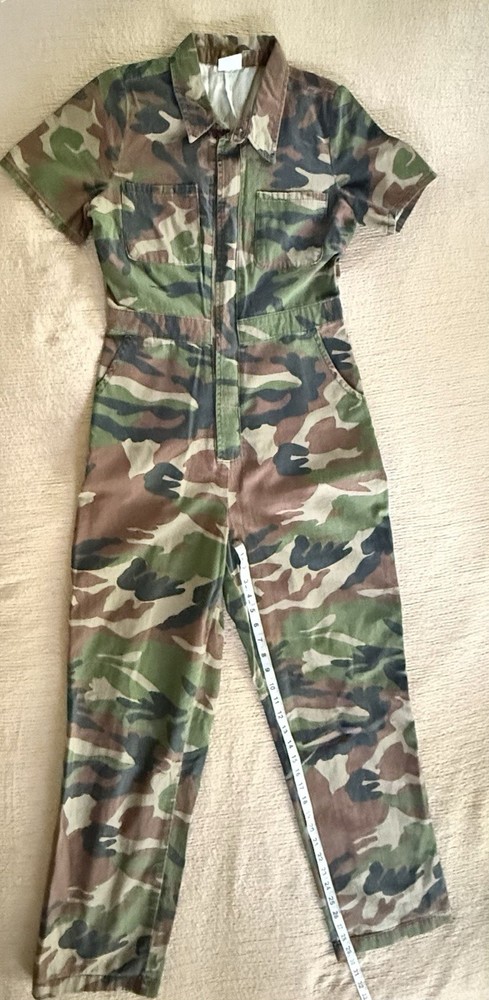 Urban Outfitters Camo Flight Jumpsuit Size Medium $25