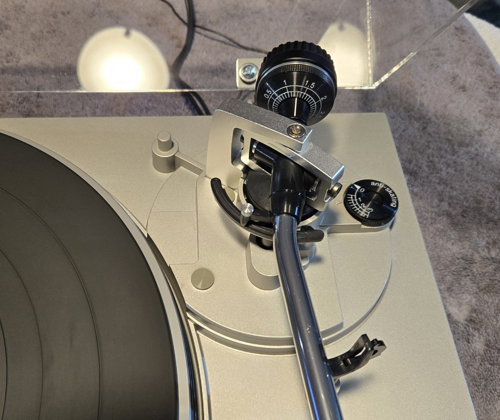Technics Direct Drive SL-5200 Turntable, Serviced, Recapped New Covers Available