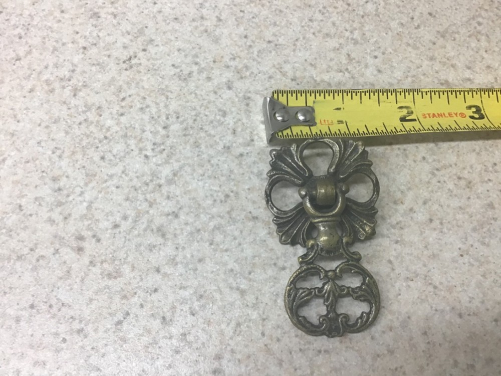 Vintage Single Hole Drop Drawer/Cabinet Pull Nice old Ornate Pull Marked 550