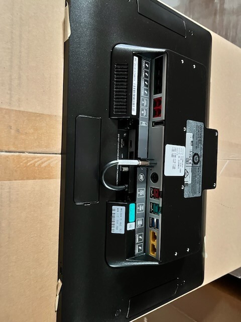 NEW - NCR 7772-1518-8801 POS TERMINALS