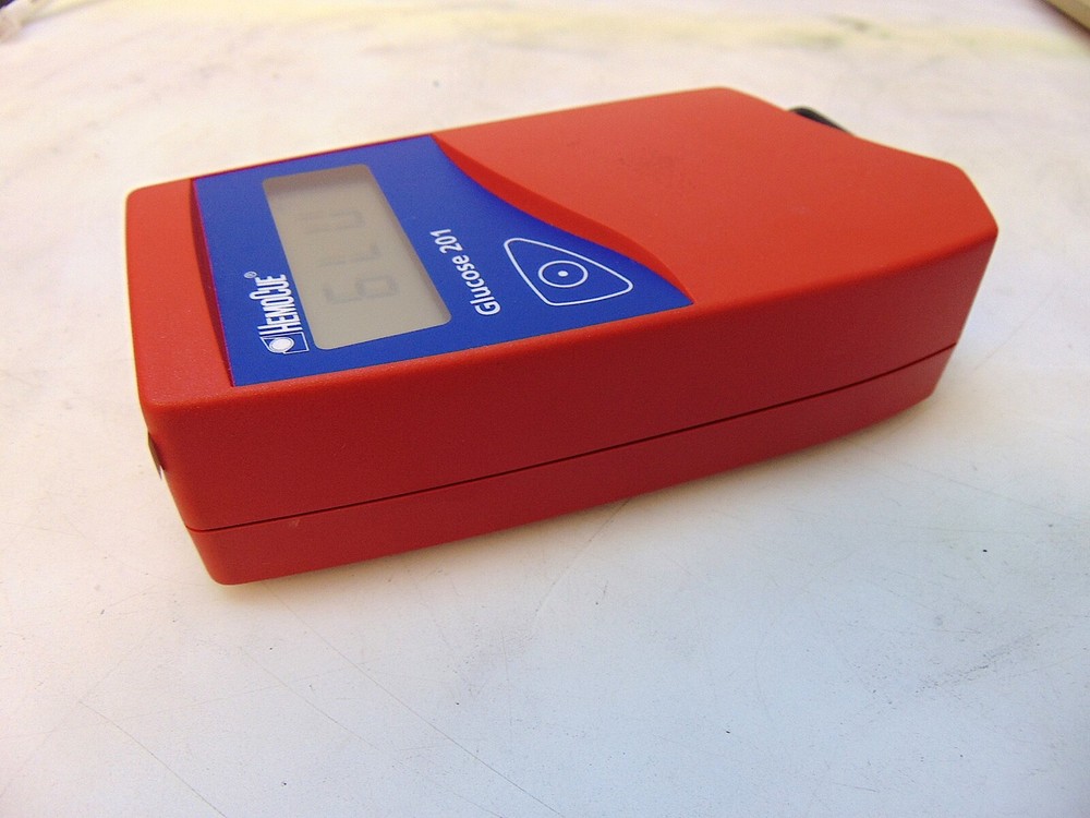 HemoCue HB 201 Hemoglobin/Glucose Analyzer S6277