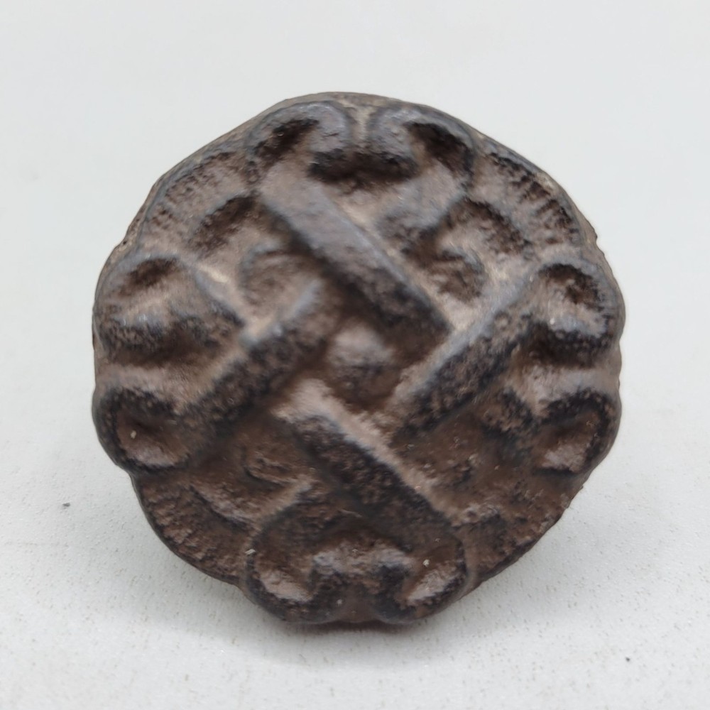 Cast Iron Celtic Knot Pattern Rustic Brown Round Drawer Pulls Woven Design 6