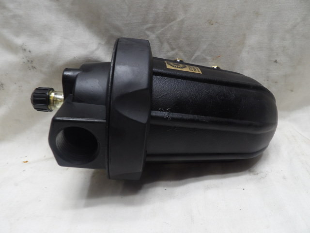 Coilhose Pneumatics 1" NPT Lubricator