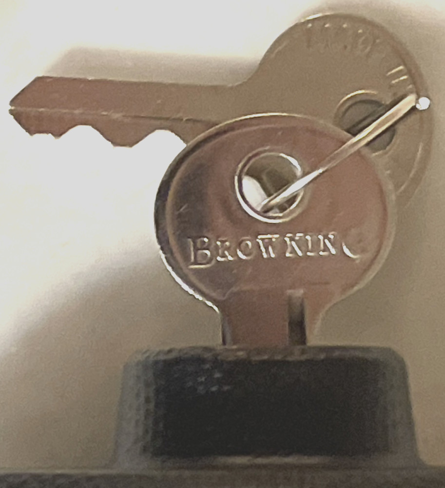 Browning Gun Lock Trigger Lock Includes 2 Keys New Includes Instructions