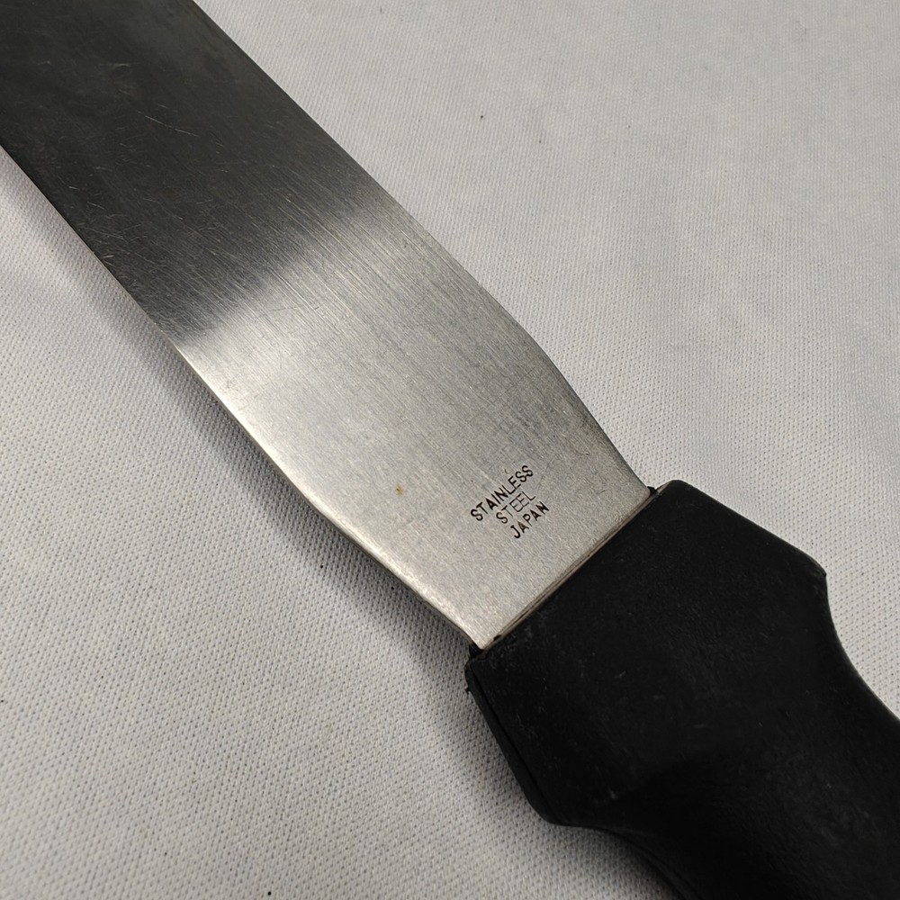 13" Stainless Spatula w/Plastic Handle