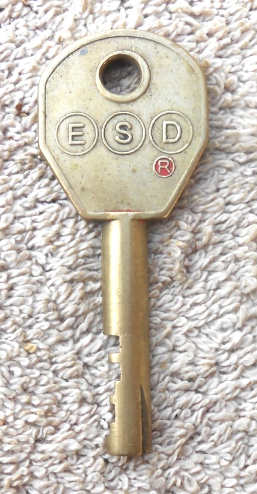 (1)  ESD Laundry Coin Box Key  40862